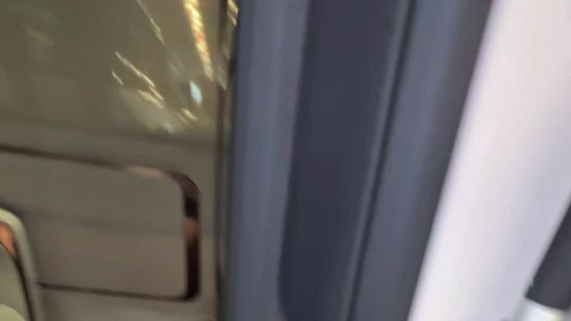 12.09 R5001186 Lexus LM II.MOV