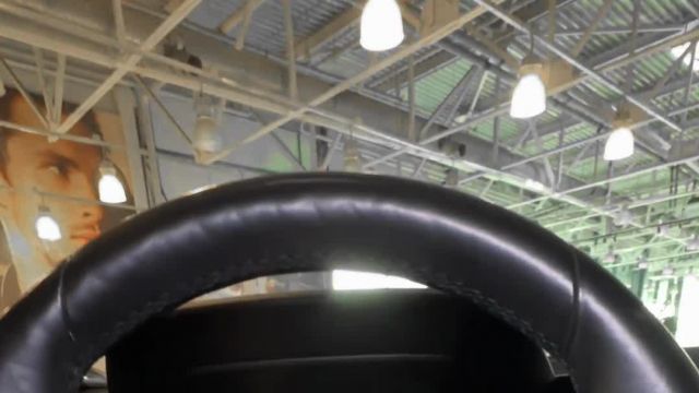 18.09 J32459 BMW 218i.MOV