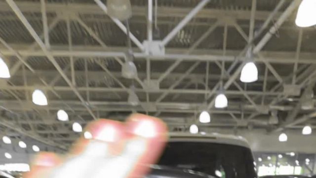 19.09 KR378422 Cadillac Escalade ESV.MOV