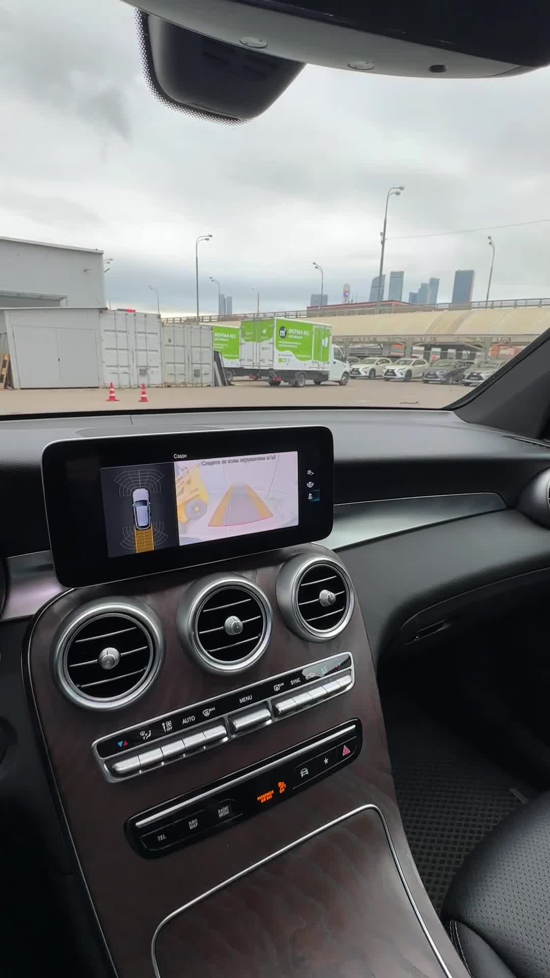 23.09 L003934 Mercedes-Benz GLC.MOV