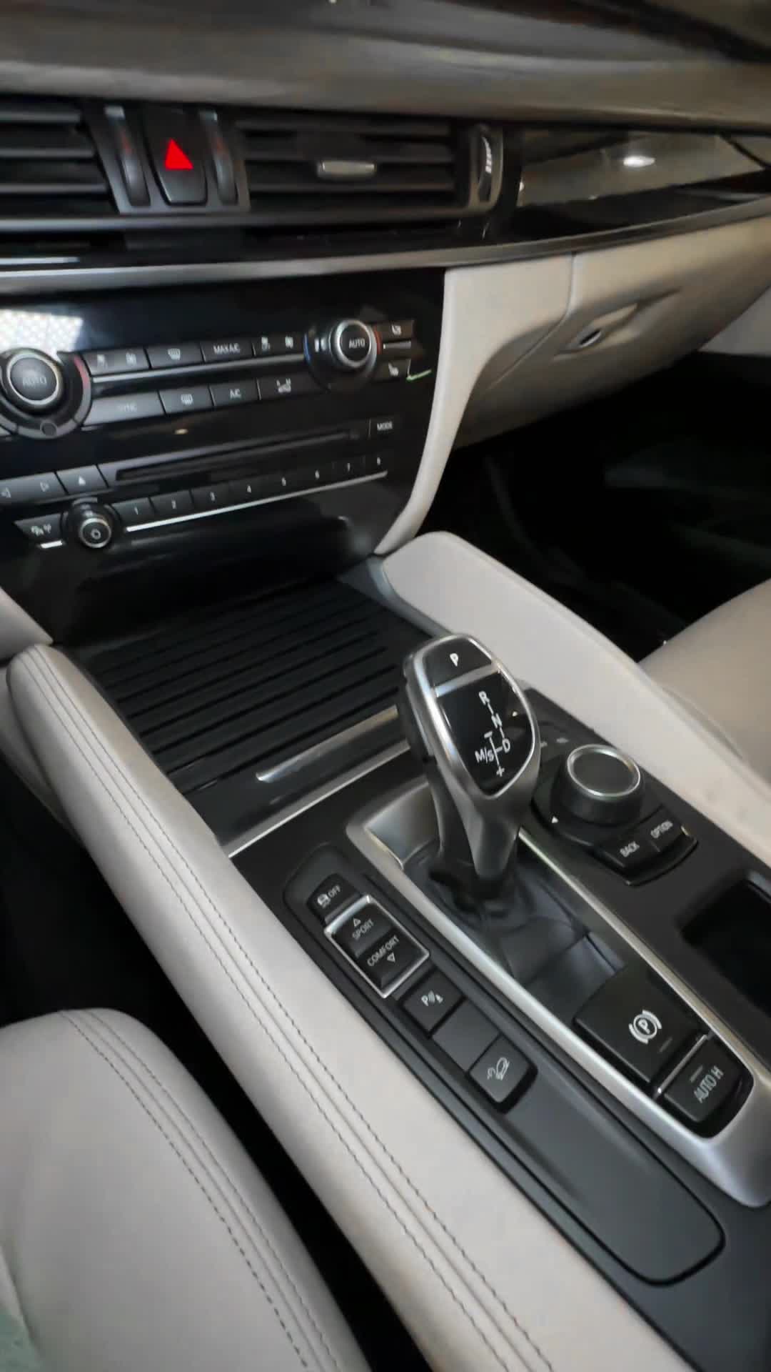 25.09 0N49624 BMW X6.MOV