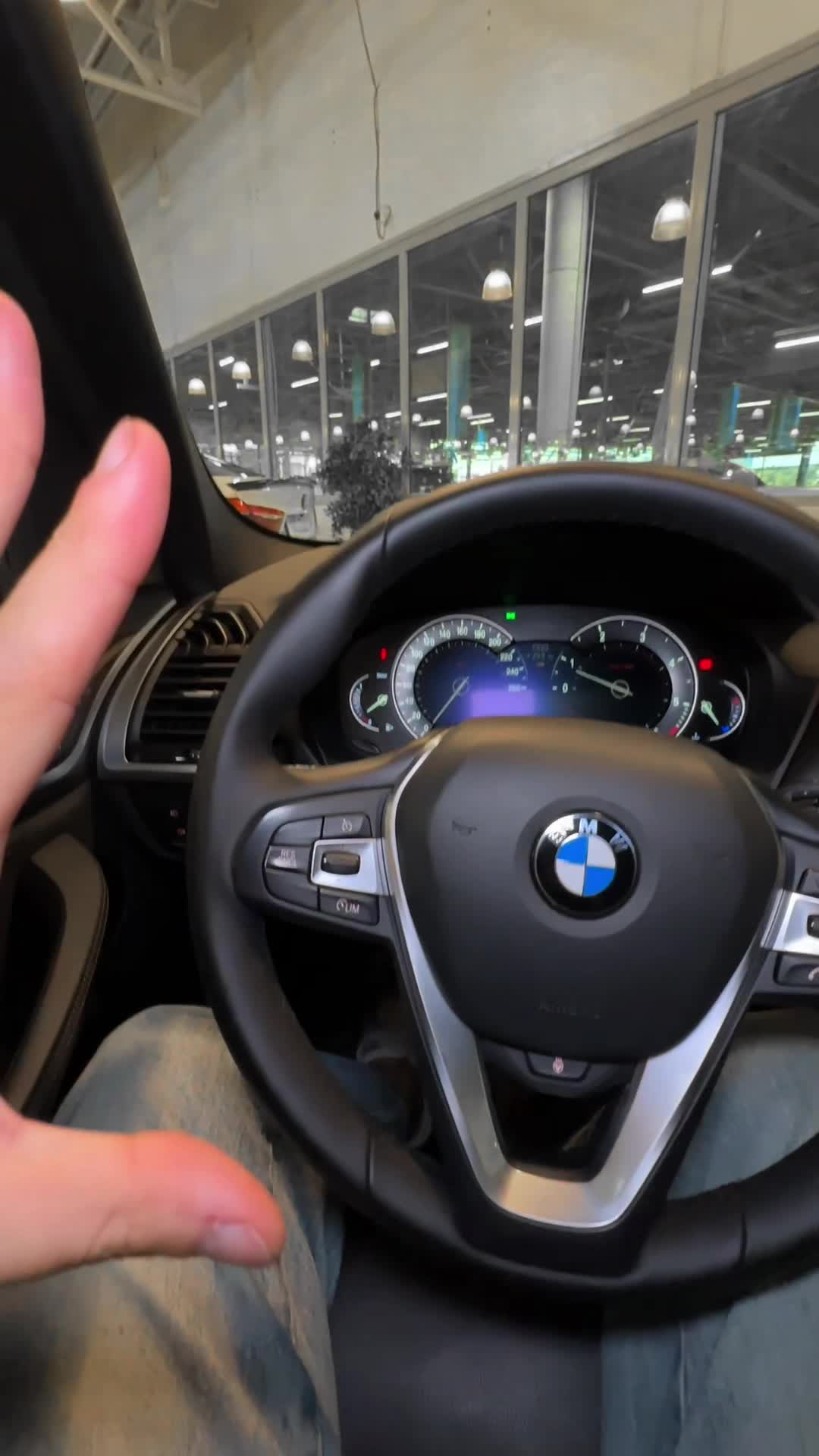 02.10 LN89625 BMW X3.MOV