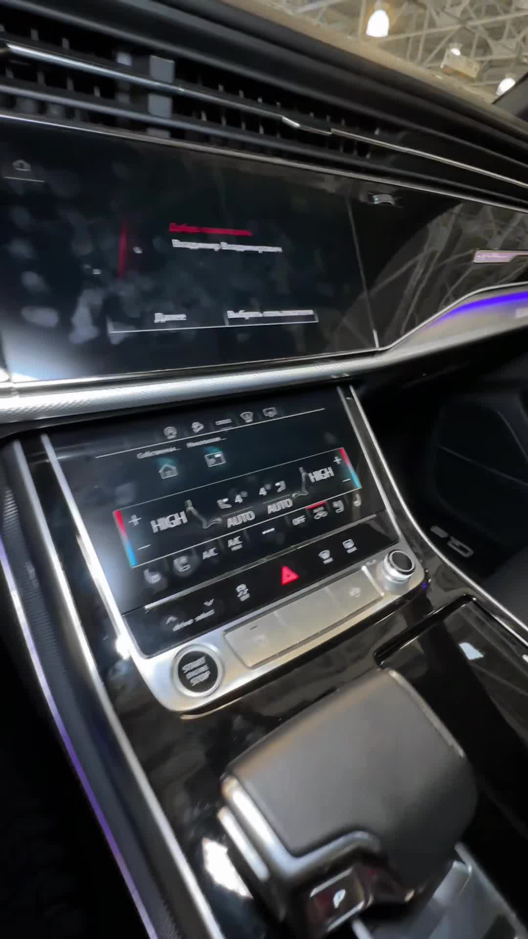 02.10 PD040908 Audi Q8.MOV