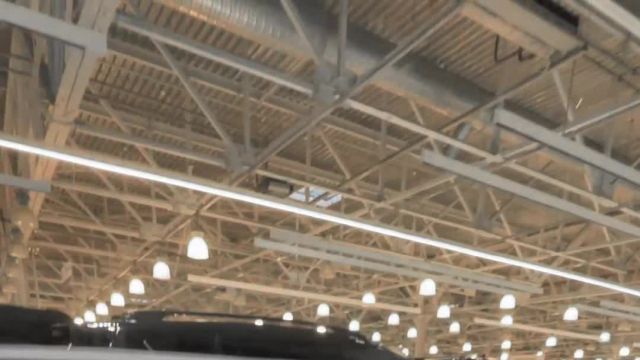 10.10 S027481 Toyota Highlander.MOV