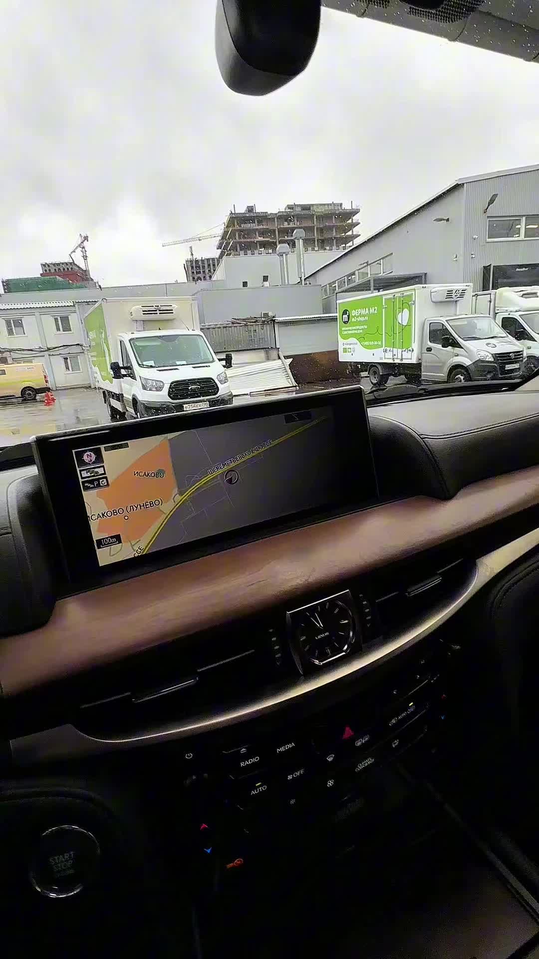 13.10 04005921 Lexus LX 450D FL.MOV