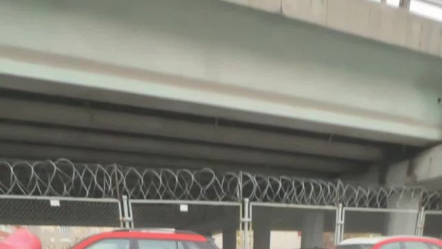 27.10 LG000542 Audi Q7.MOV