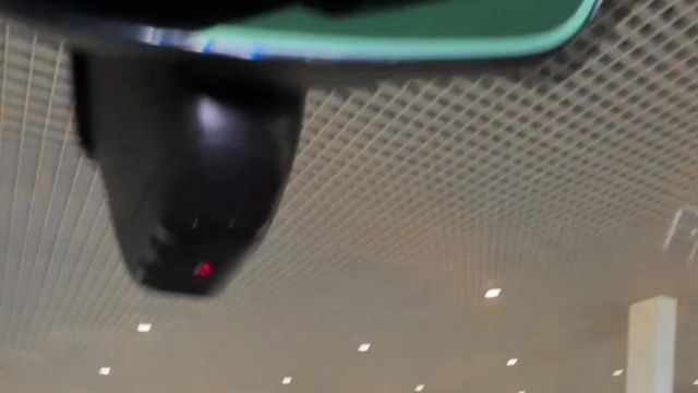 28.10 MA758313 Range Rover Sport.MOV