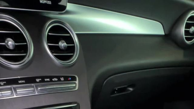 28.10 V211688 Mercedes GLC.MOV