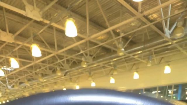 30.10 00Y56607 BMW X5.MOV