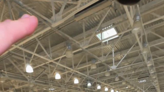 30.10 CH05781 BMW 730d.MOV