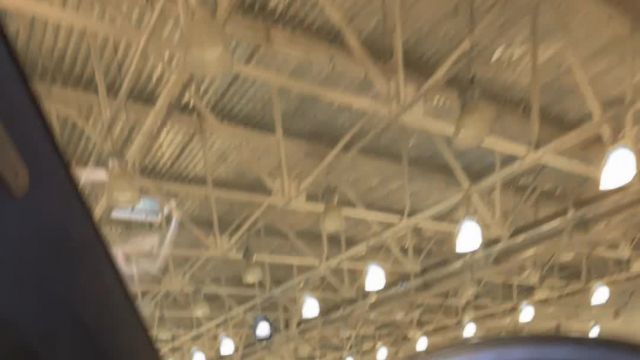 30.10 CJ90642 BMW 840d.MOV