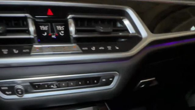 30.10 LS17730 BMW X7.MOV