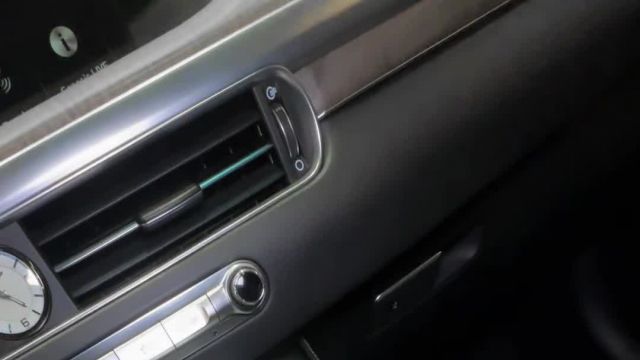 31.10 DN0000590 Genesis G90.MOV