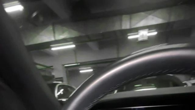 03.11 L045053 Mercedes-Benz E.MOV