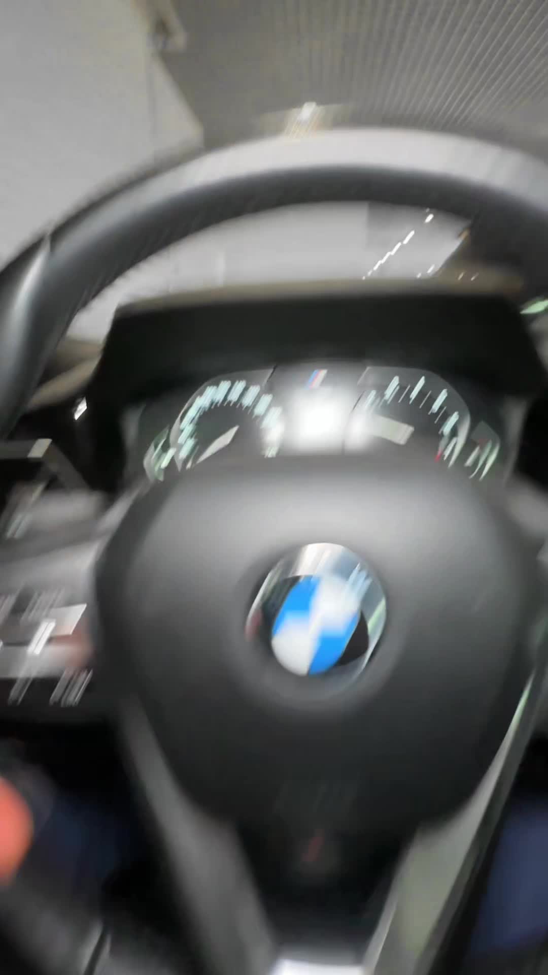 05.11 B92951 BMW 320i.MOV