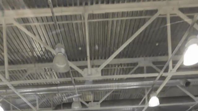 13.11 MR453893 Cadillac Escalade.MOV