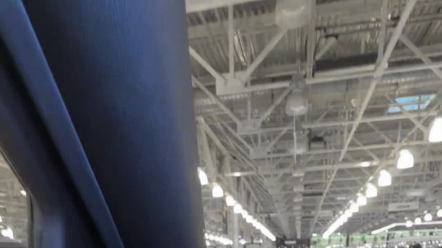 14.11 MR454515 Cadillac Escalade.MOV