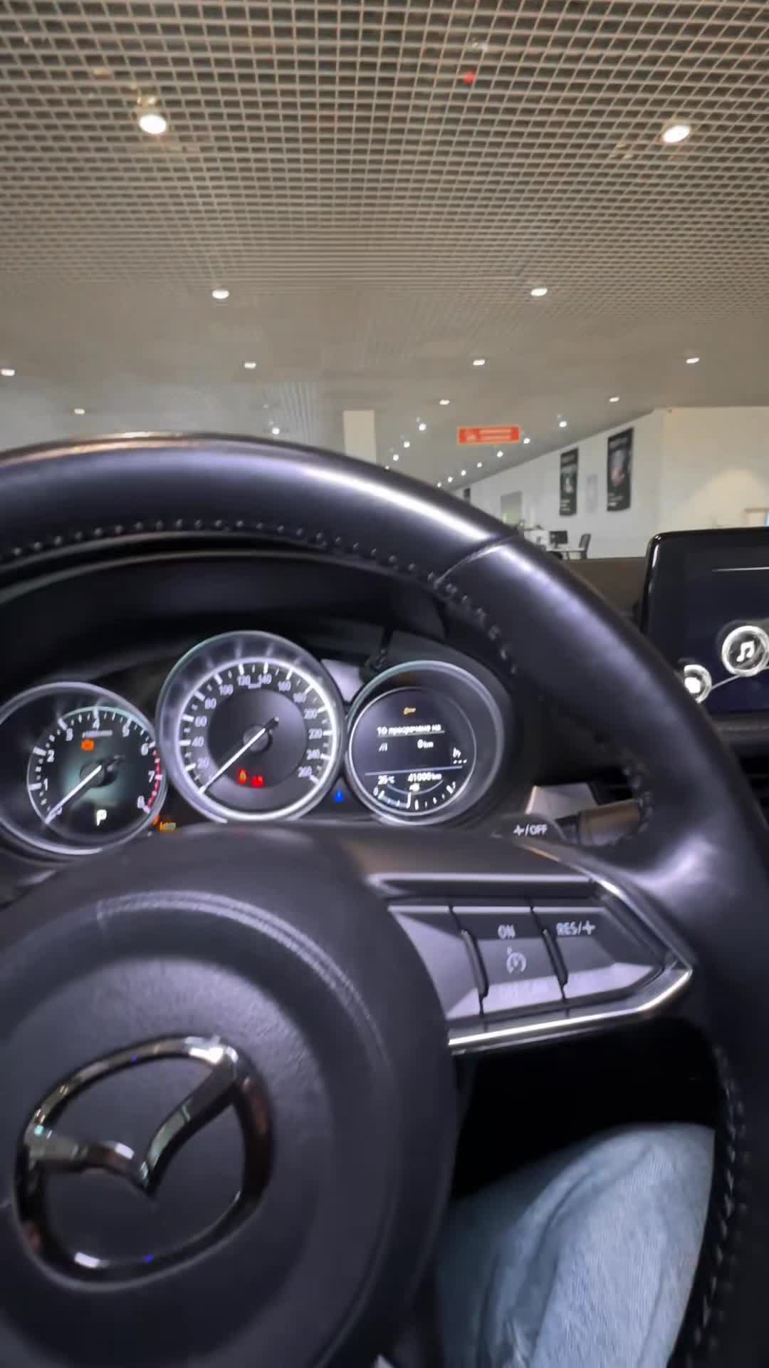 19.11 025672 Mazda 6.MOV