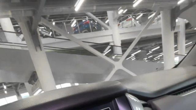 25.11 R341654 Chevrolet Tahoe.MOV