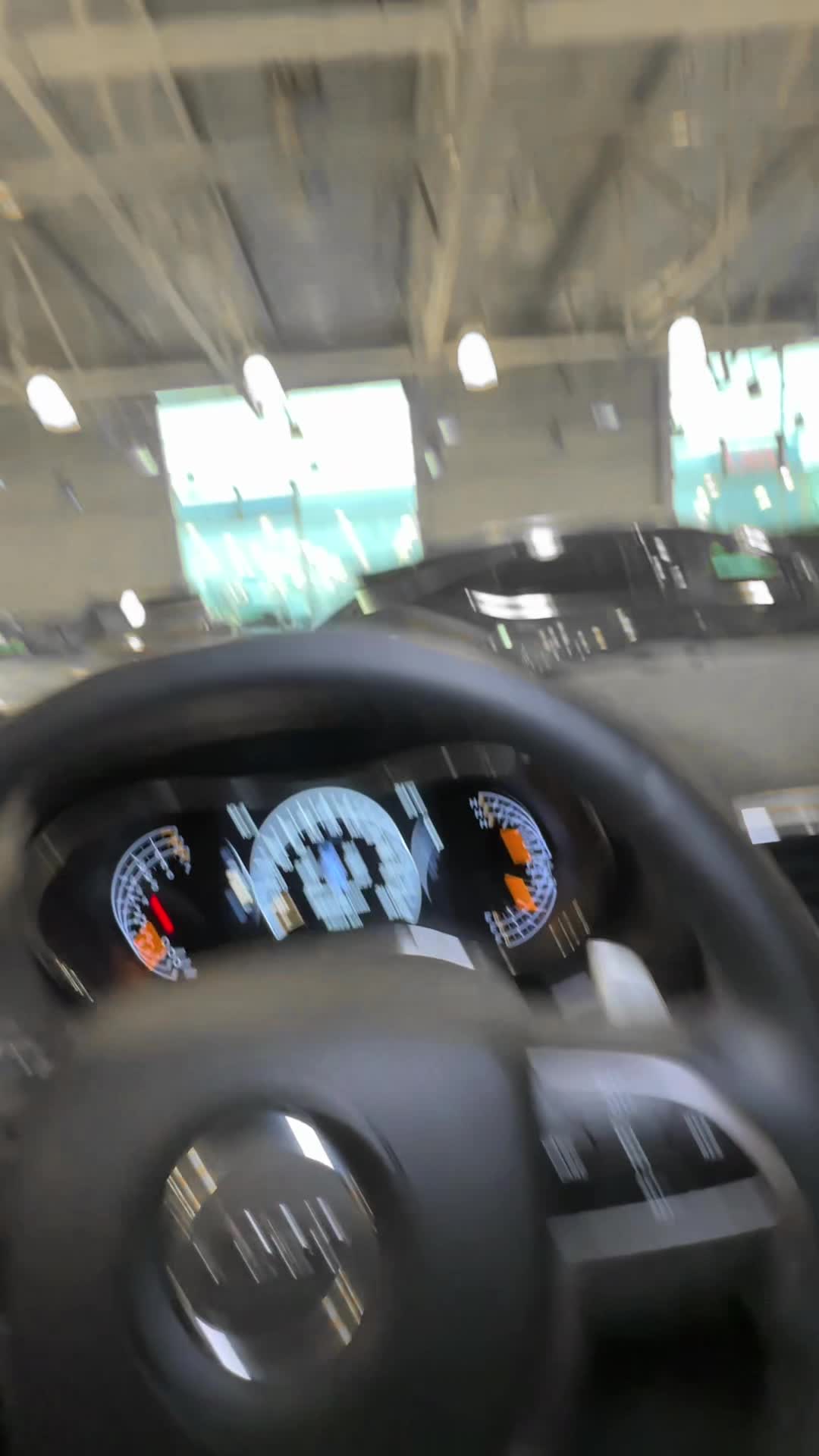 28.11 JC486779 Jeep Grand Cherokee.MOV