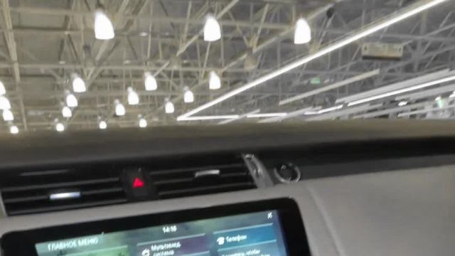 28.11 MA778388  Range Rover Sport.MOV