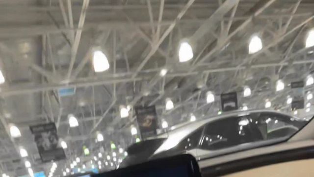 28.11 NU421315 Hyundai Santa Fe.MOV