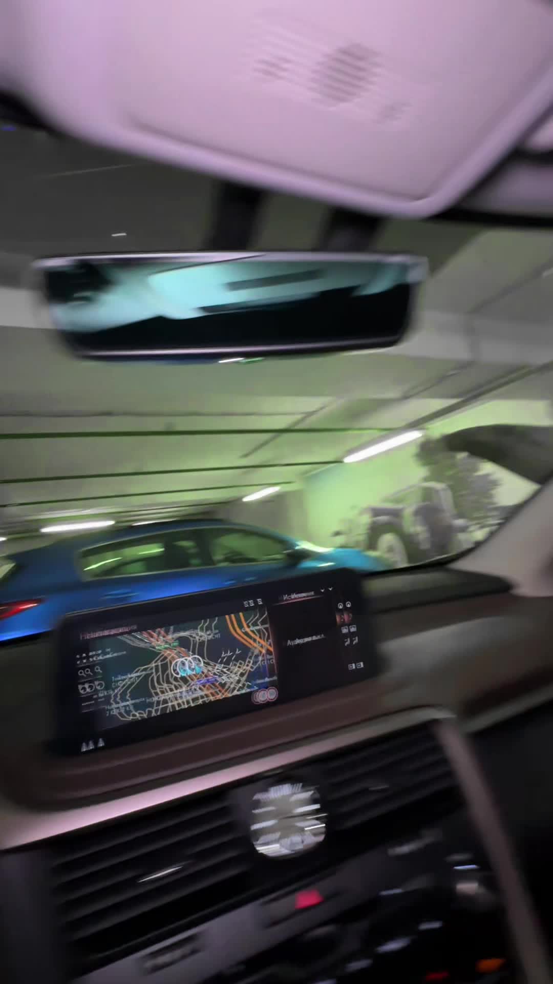 02.12 056179 Lexus RX350.MOV