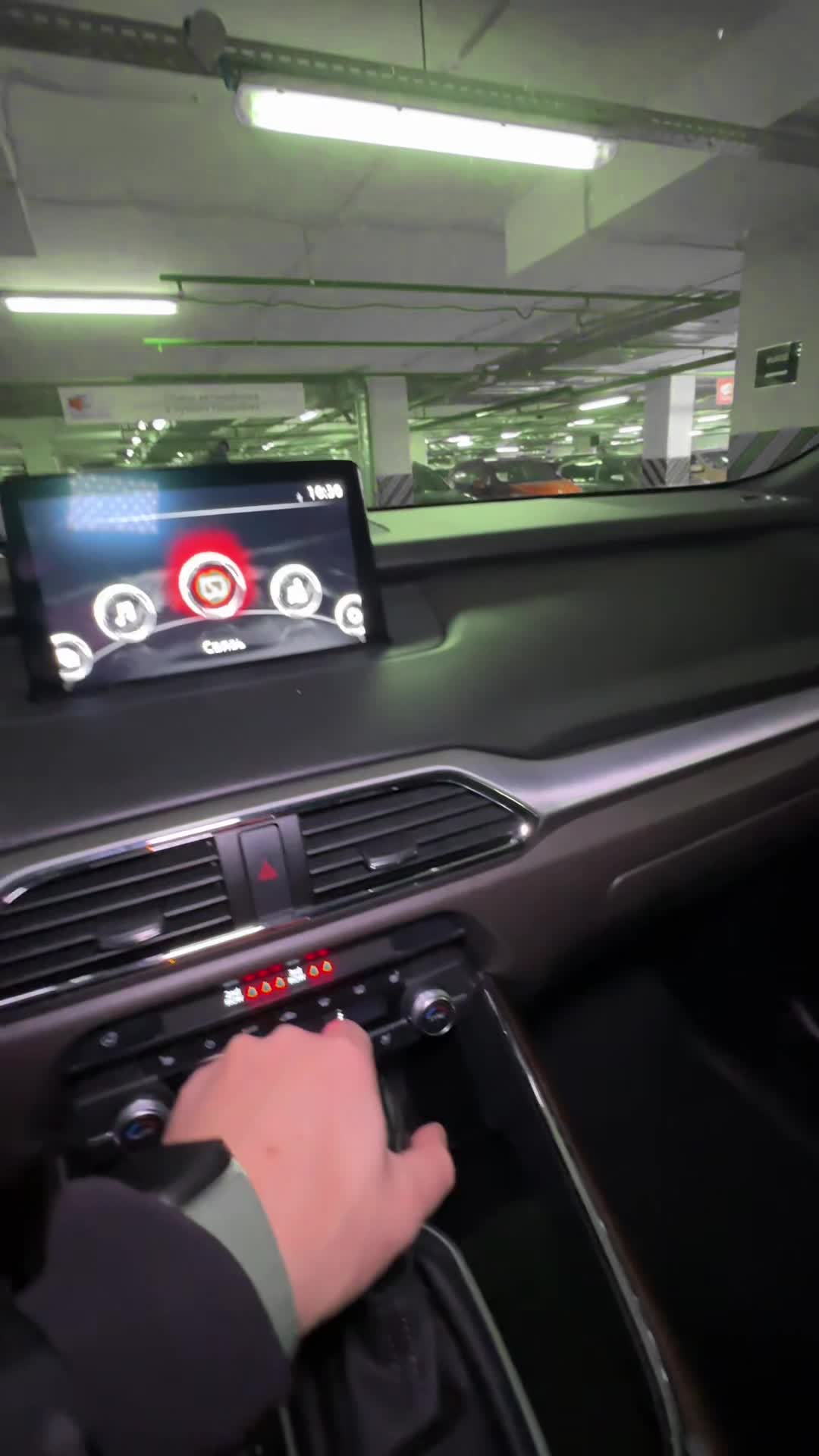 02.12 3004360 Mazda CX-9 II.MOV