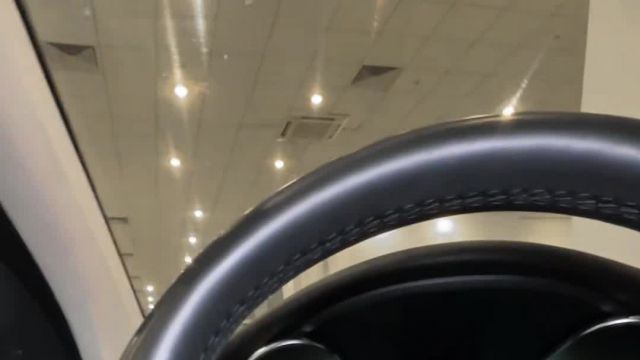 02.12 F976454 Mercedes-Benz GLC 300.MOV