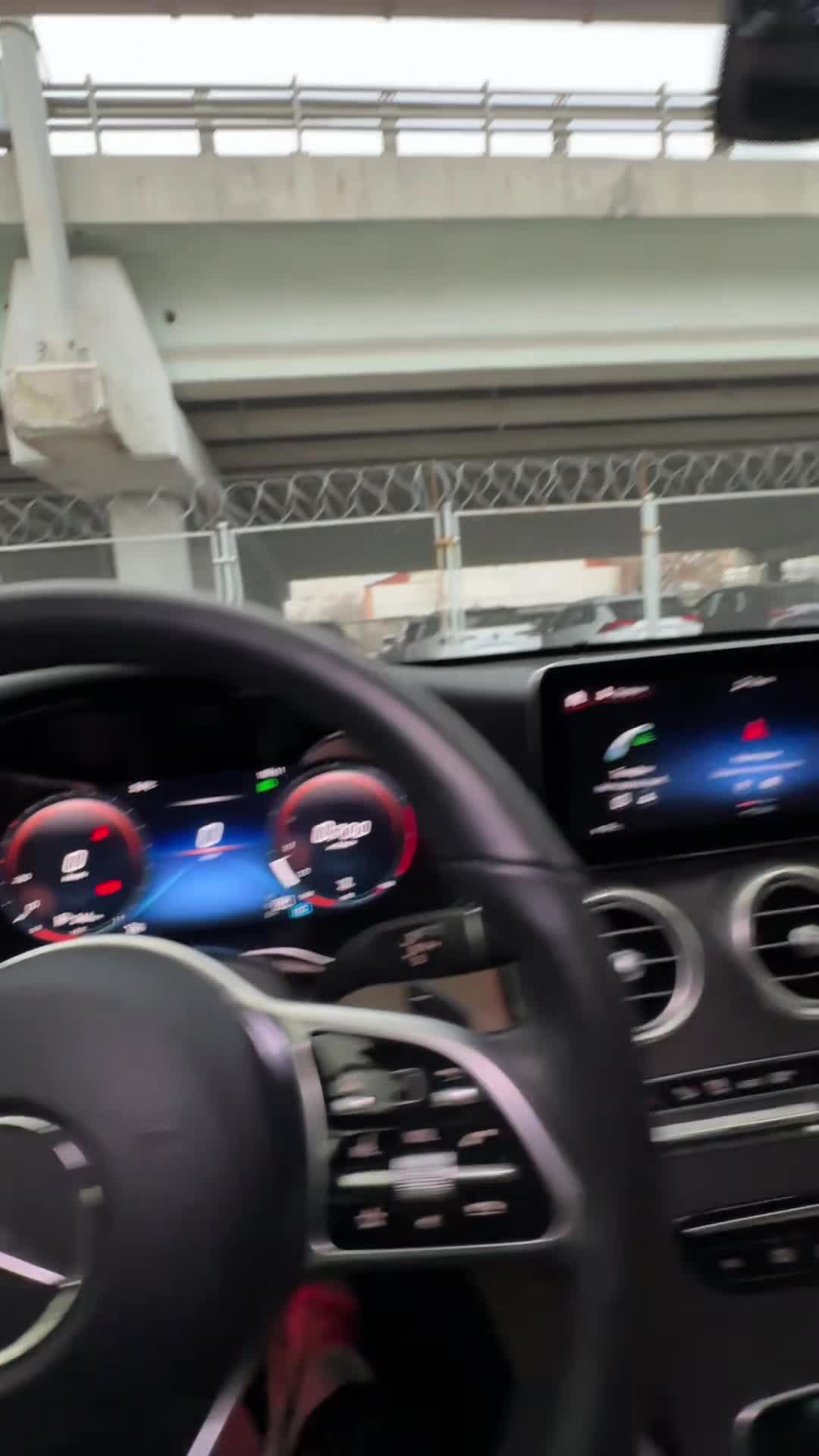 03.12 1F957982 Mercedes-Benz GLC 300.MOV