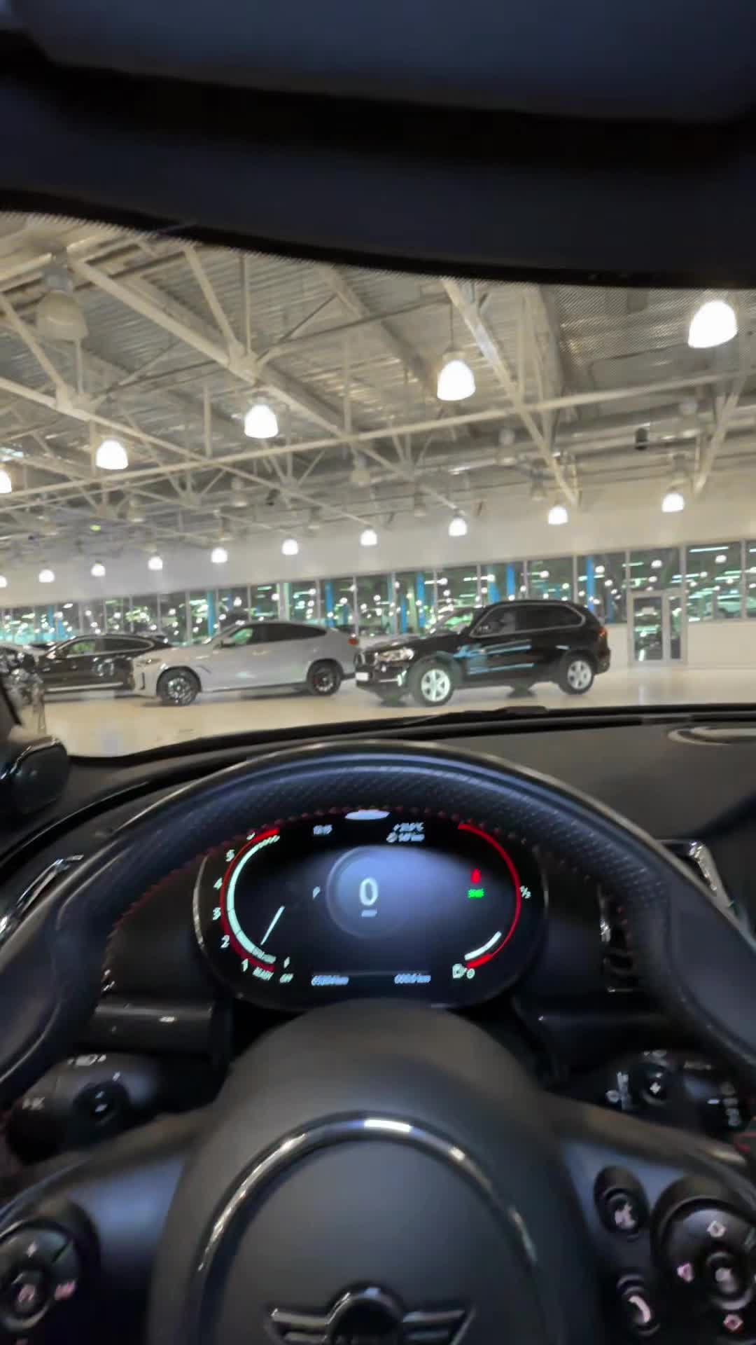 04.12 2P42022 Mini Clubman.MOV