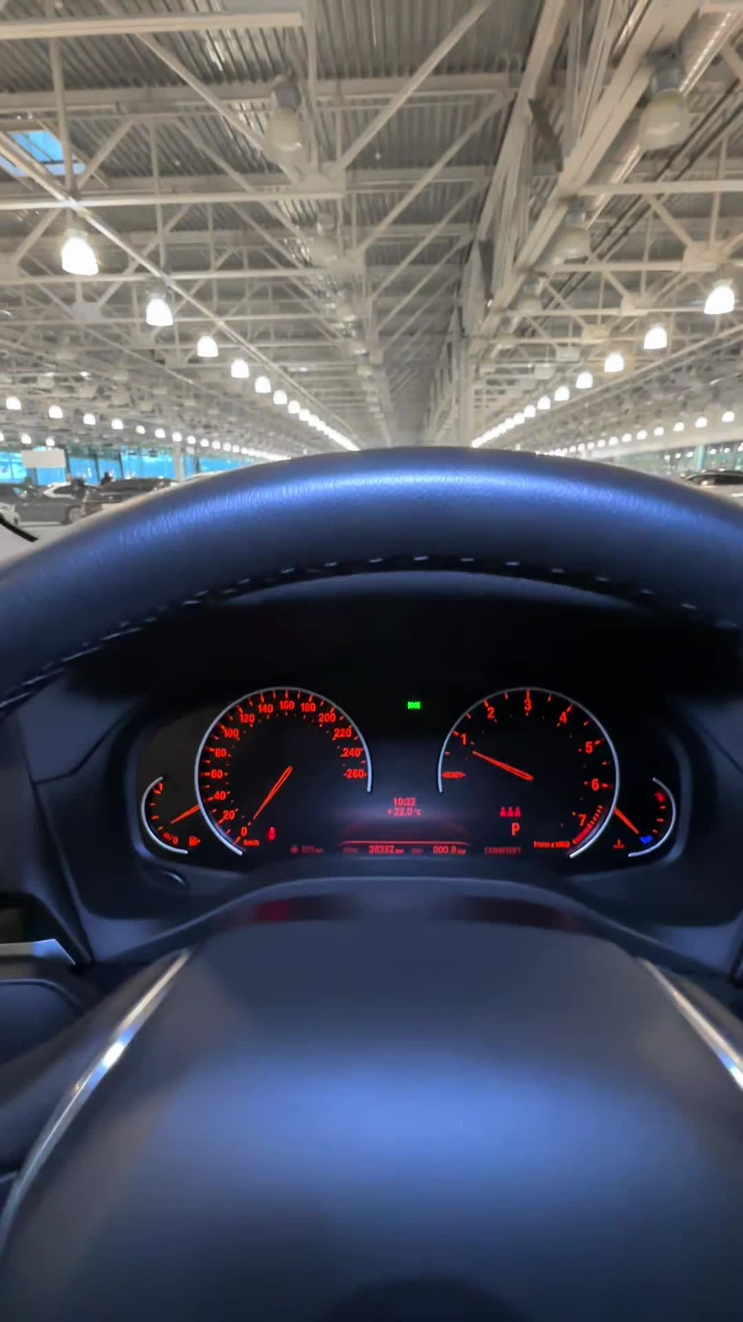 04.12 N118049 BMW X3.MOV