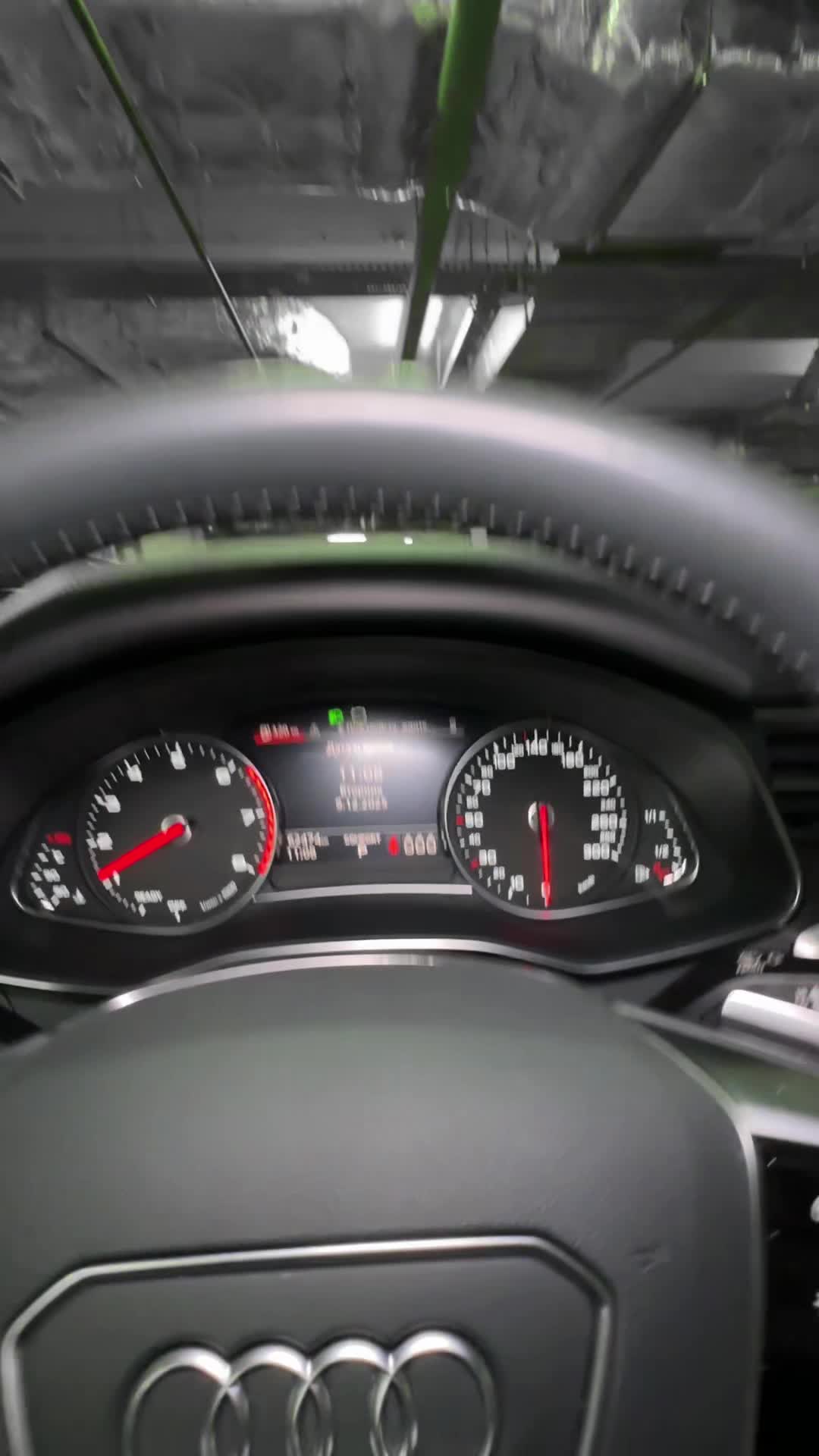 09.12 LN075171 Audi A6S6.MOV