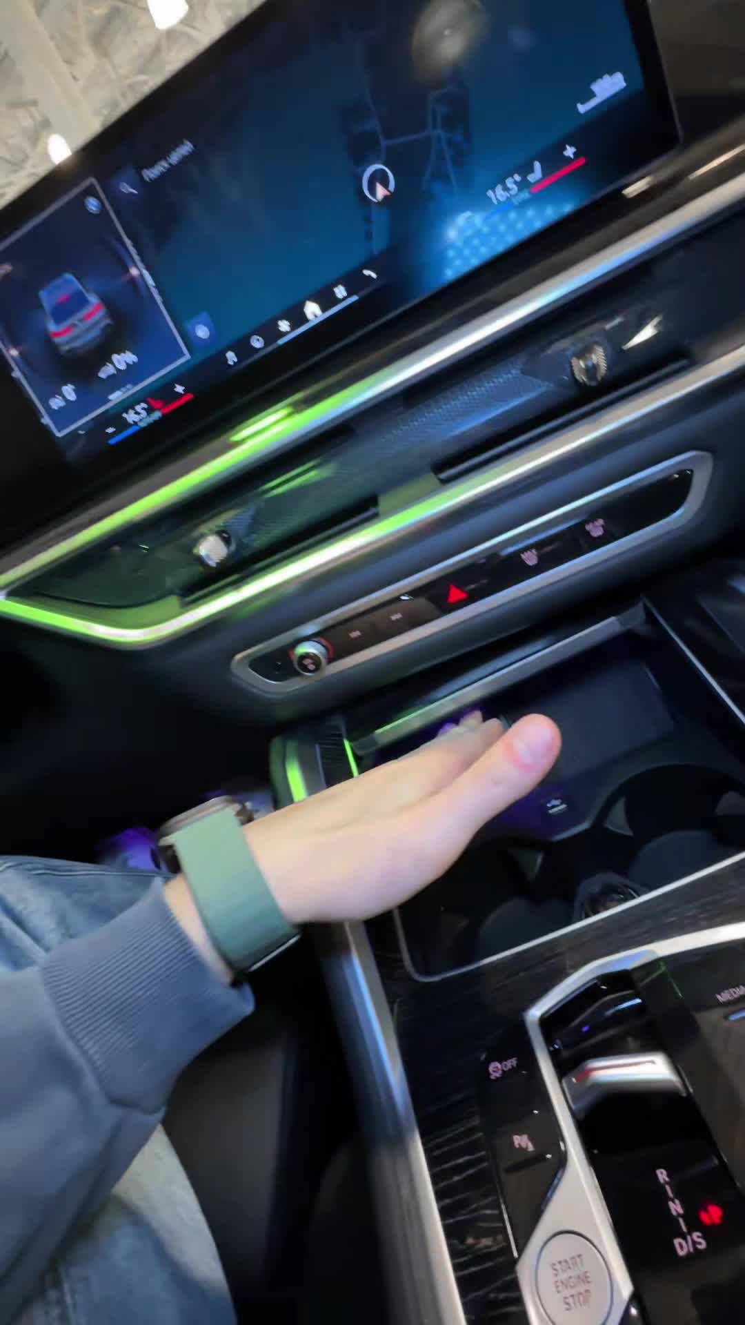 11.12 9V68451 BMW X6.MOV