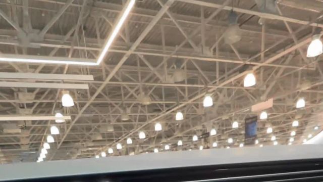 12.12 KE043374 Volkswagen Passat.MOV