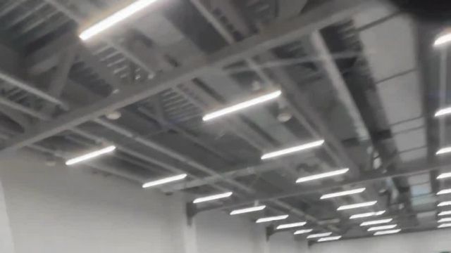 16.12 R015900 Mercedes C.MOV