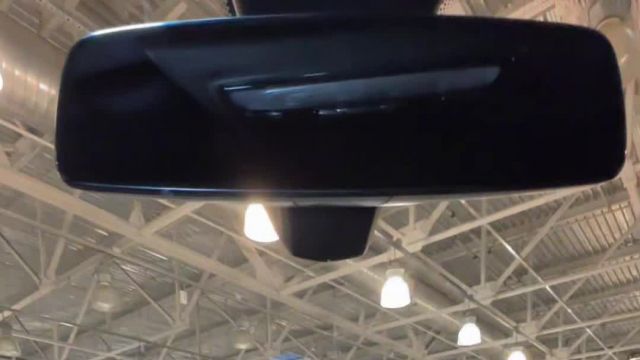 18.12 Y804378 BMW X6.MOV