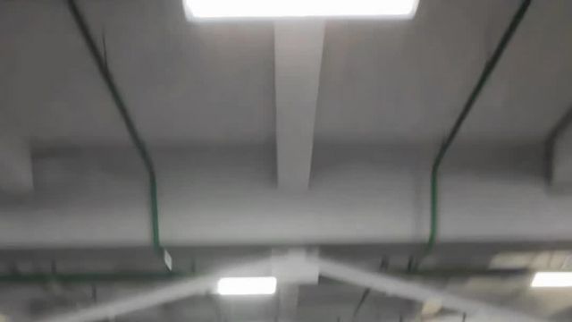 22.12 5L006735 Mercedes-Benz E.MOV