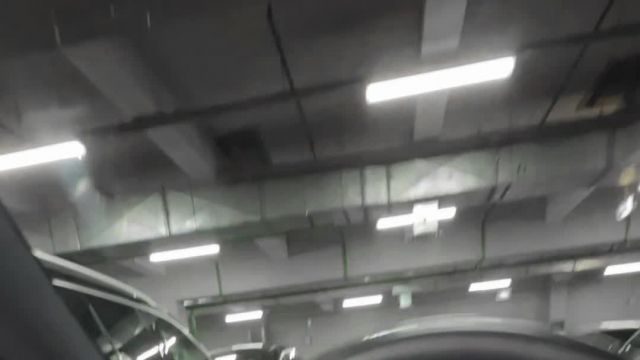 22.12 A922046 Mercedes-Benz E.MOV