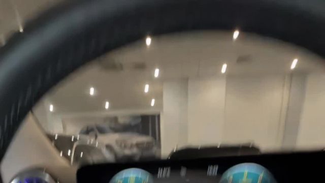 23.12 1J307274 Mercedes GLA.MOV