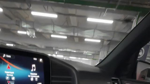 29.12 1A283287 Mercedes GLS.MOV