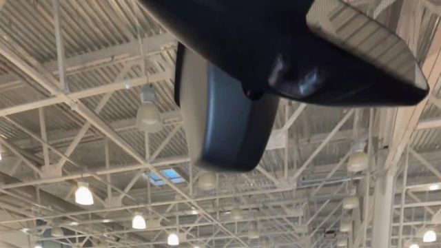 30.12 8B41298 BMW 320i.MOV