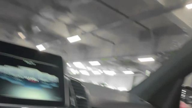 13.01 51B053384 Mercedes-Benz GLE 300.MOV