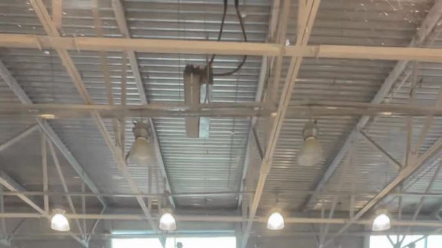 19.01 CY64070 Jaguar XF.MOV