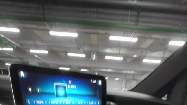 22.01 13851338 Mercedes-Benz V 250 d FL AMG.MOV