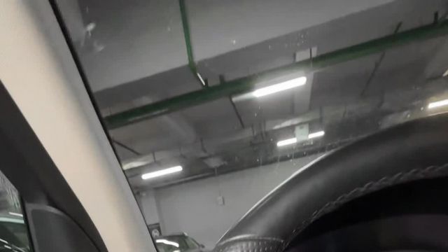 22.01 V142660 Mercedes-Benz GLC.MOV