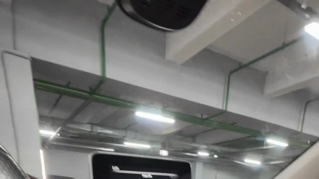 04.02 1G016012 Mercedes X.MOV