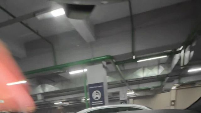 04.02 L005072 Mercedes-Benz GLE 300.MOV