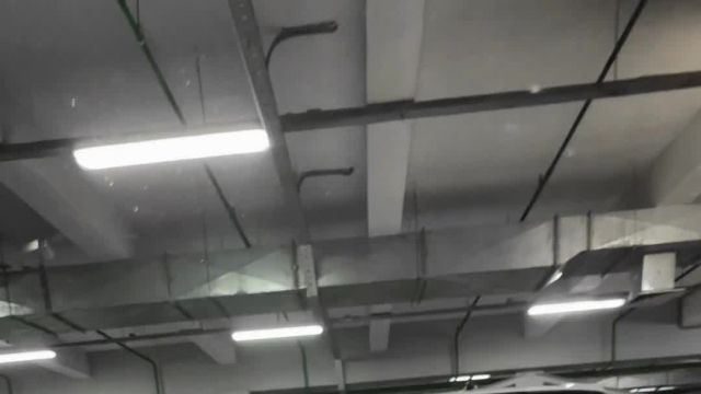 04.02 L045762 Mercedes-Benz GLC 220.MOV