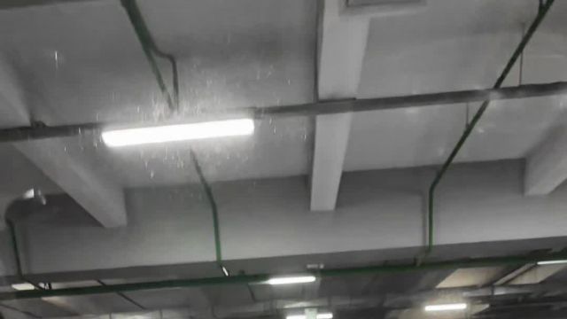 04.02 V135794 Mercedes GLC.MOV